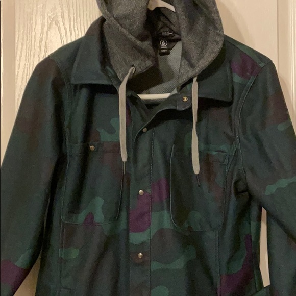 Volcom Camouflage Coat - Picture 2 of 4